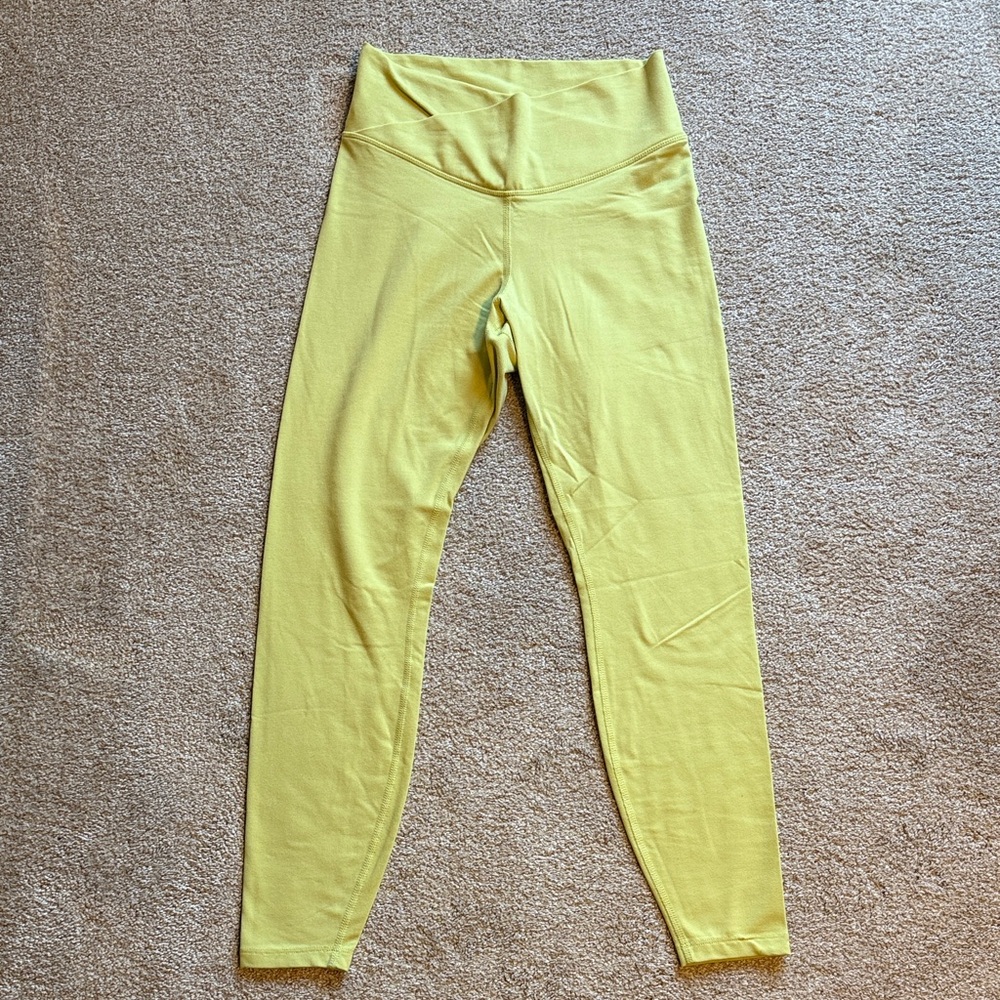 Old Navy active yellow powerchill extra high rise go dry leggings